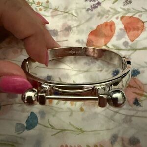 Marlyn Schiff Clasp bracelet